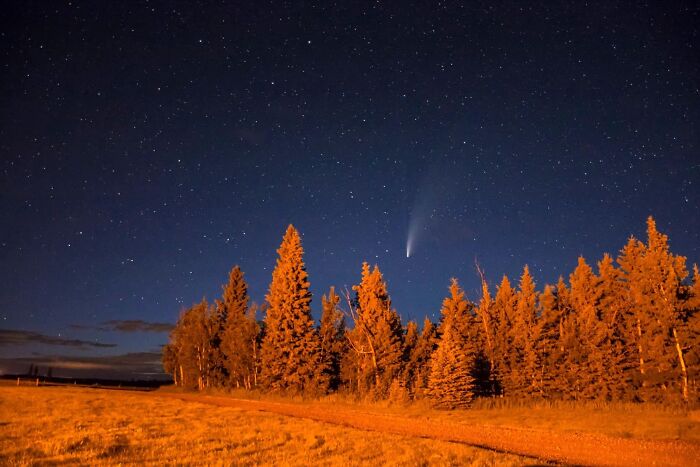 &ldquo;Will Likely Never Happen Again&rdquo;: 77 People Who Witnessed Something Extraordinary And Had The Camera Ready