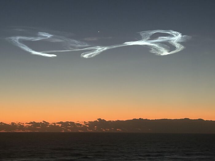 &ldquo;Will Likely Never Happen Again&rdquo;: 77 People Who Witnessed Something Extraordinary And Had The Camera Ready