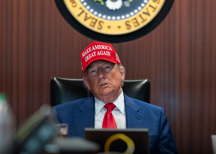 Ex‑White House Doctors Sound Alarm As President Trump Returns To Hospital For Third Time In 13 Months Ex‑White House Doctors Sound Alarm As President Trump Returns To Hospital For Third Time In 13 Months