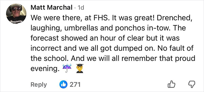 Parents Call Out High School Over Graduation In Pouring Rain, But Netizens Have Little Sympathy