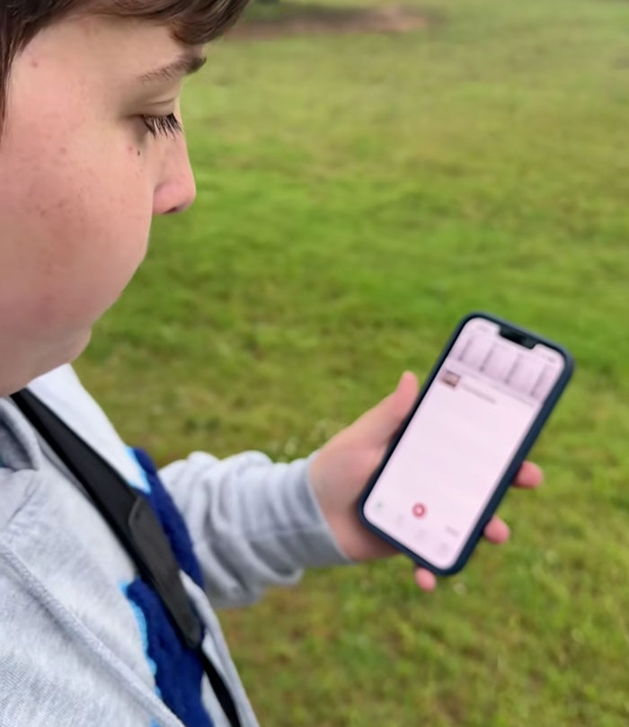 Middle School Boy Breaks The Internet With His Insanely Accurate Routine Of Bird Impressions