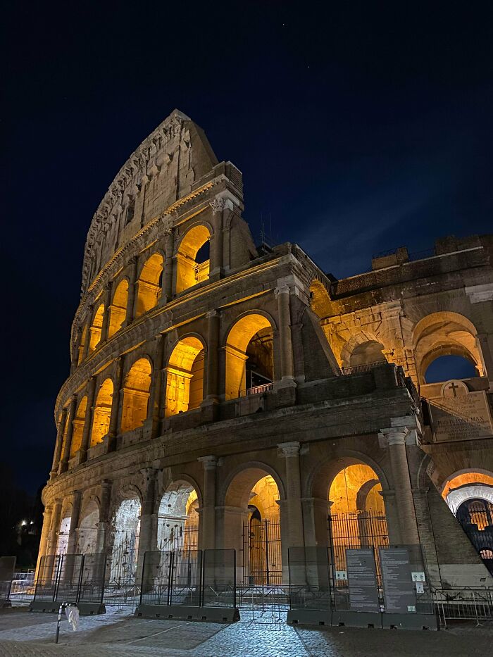 68 Folks Share The Nighttime Photos That Made Them Realize How Small We Truly Are