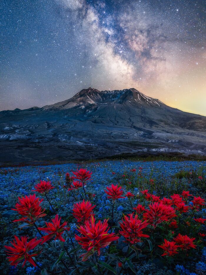 68 Folks Share The Nighttime Photos That Made Them Realize How Small We Truly Are