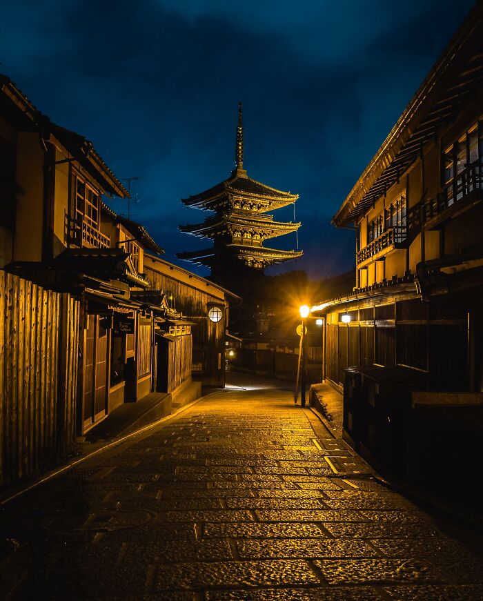 68 Folks Share The Nighttime Photos That Made Them Realize How Small We Truly Are