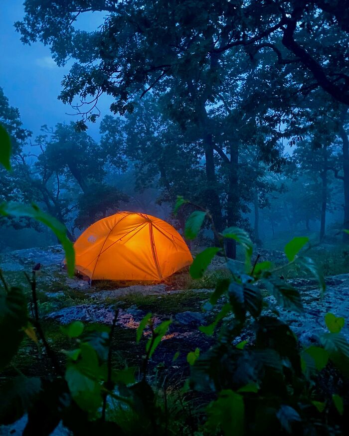 68 Folks Share The Nighttime Photos That Made Them Realize How Small We Truly Are
