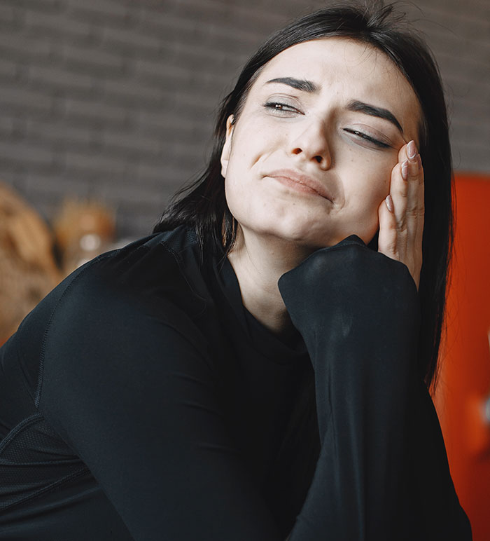 Woman Spends 13 Hours On The Road For Class Reunion, Can’t Believe People’s Audacity When She Gets There