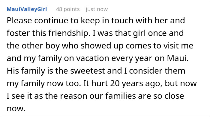 Woman Spends 13 Hours On The Road For Class Reunion, Can’t Believe People’s Audacity When She Gets There