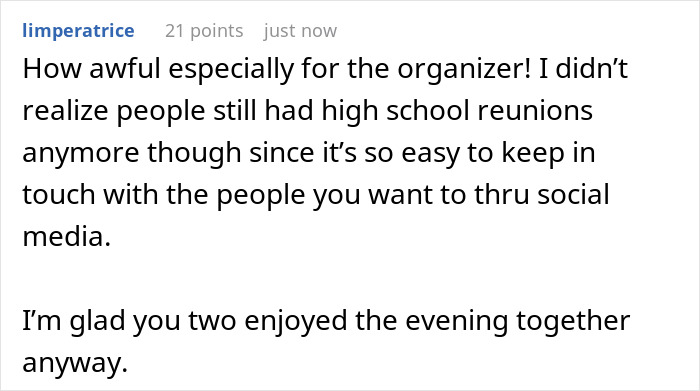 Woman Spends 13 Hours On The Road For Class Reunion, Can’t Believe People’s Audacity When She Gets There