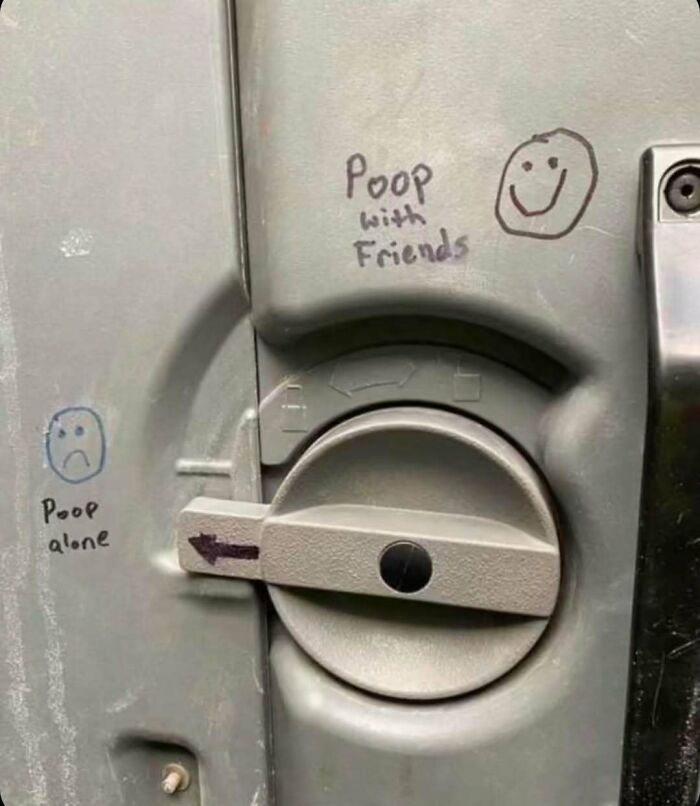 1.1M People Love This Page’s Random Sense Of Humor, Here Are 121 Of Its Best Posts 1.1M People Love This Page’s Random Sense Of Humor, Here Are 121 Of Its Best Posts