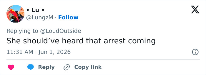 Woman’s Mugshot Resurfaces And Triggers Internet Storm, Identity Revealed Woman’s Mugshot Resurfaces And Triggers Internet Storm, Identity Revealed