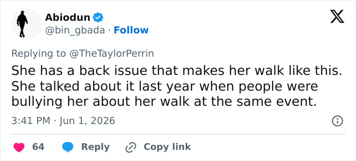 Stassi Schroeder’s Sports Illustrated Runway Walk Goes Viral For All The Wrong Reasons: “Pelvis First!”