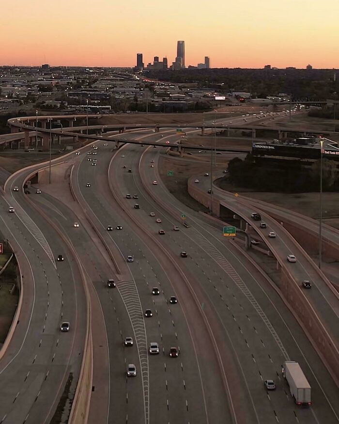 132 Pictures Of &lsquo;Urban Hell&rsquo; That Have No Soul And Are Weirdly Eerie (New Pics)