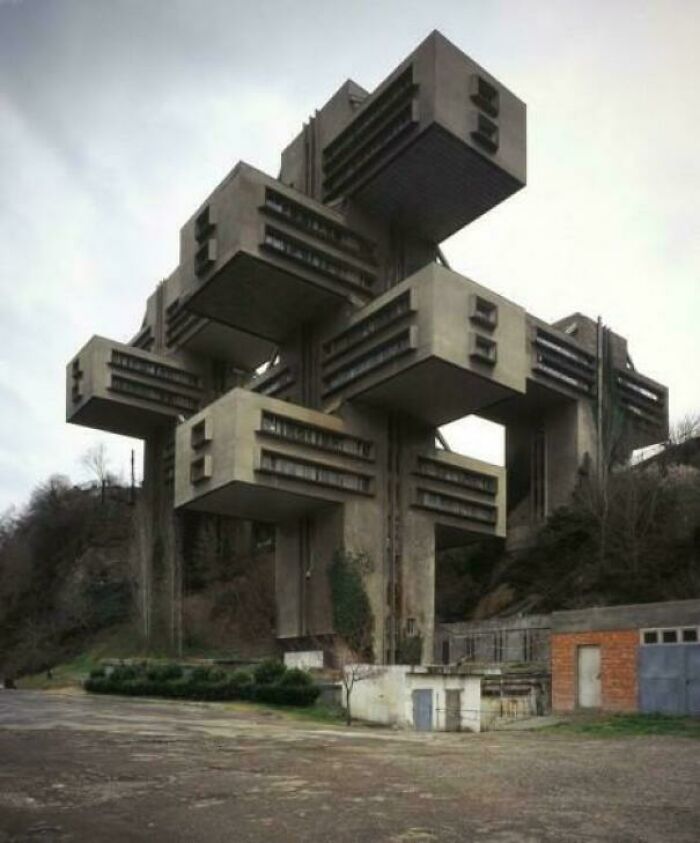 132 Pictures Of &lsquo;Urban Hell&rsquo; That Have No Soul And Are Weirdly Eerie (New Pics)