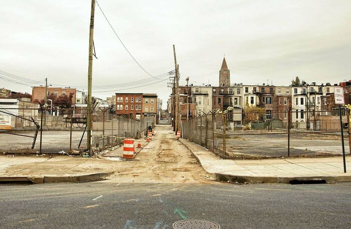 132 Pictures Of &lsquo;Urban Hell&rsquo; That Have No Soul And Are Weirdly Eerie (New Pics)
