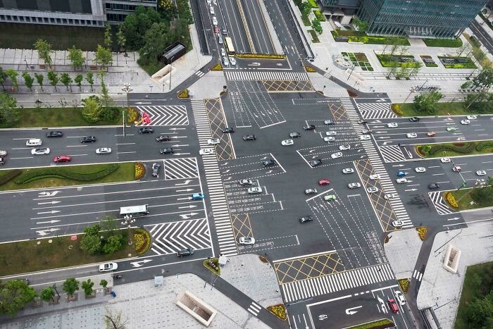 132 Pictures Of &lsquo;Urban Hell&rsquo; That Have No Soul And Are Weirdly Eerie (New Pics)