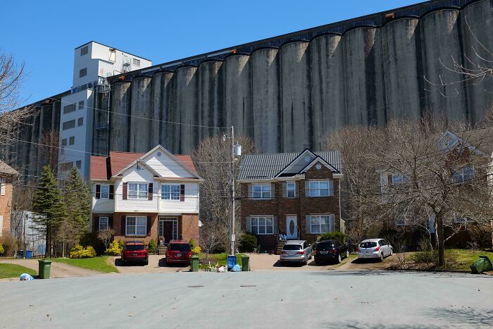 132 Pictures Of &lsquo;Urban Hell&rsquo; That Have No Soul And Are Weirdly Eerie (New Pics)