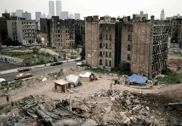 132 Pictures Of &lsquo;Urban Hell&rsquo; That Have No Soul And Are Weirdly Eerie (New Pics)