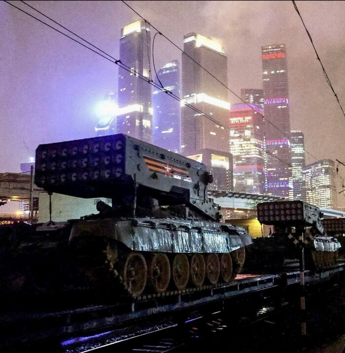 132 Pictures Of &lsquo;Urban Hell&rsquo; That Have No Soul And Are Weirdly Eerie (New Pics)