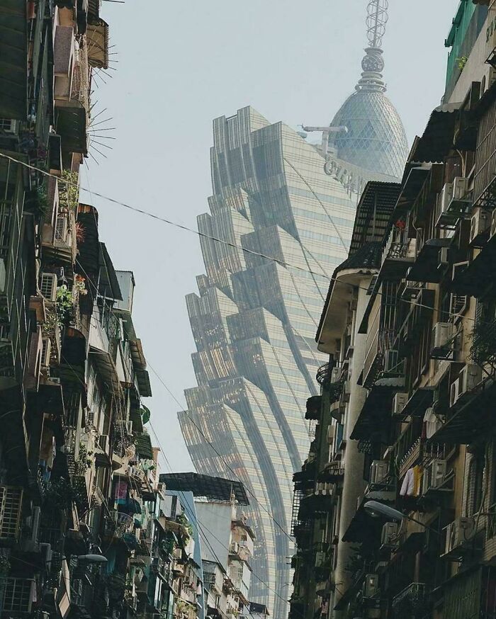 132 Pictures Of &lsquo;Urban Hell&rsquo; That Have No Soul And Are Weirdly Eerie (New Pics)