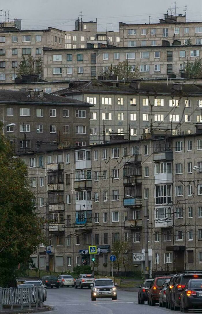 132 Pictures Of &lsquo;Urban Hell&rsquo; That Have No Soul And Are Weirdly Eerie (New Pics)