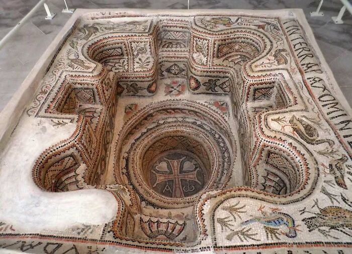 83 Fascinating Historical Treasures That Have Survived Through Time To Teach Us Something Today