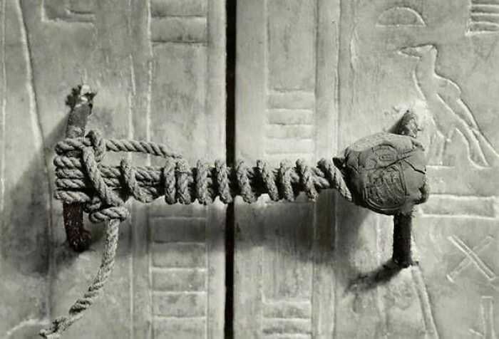 83 Fascinating Historical Treasures That Have Survived Through Time To Teach Us Something Today