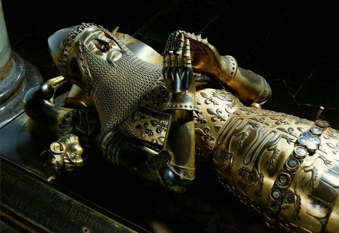 83 Fascinating Historical Treasures That Have Survived Through Time To Teach Us Something Today