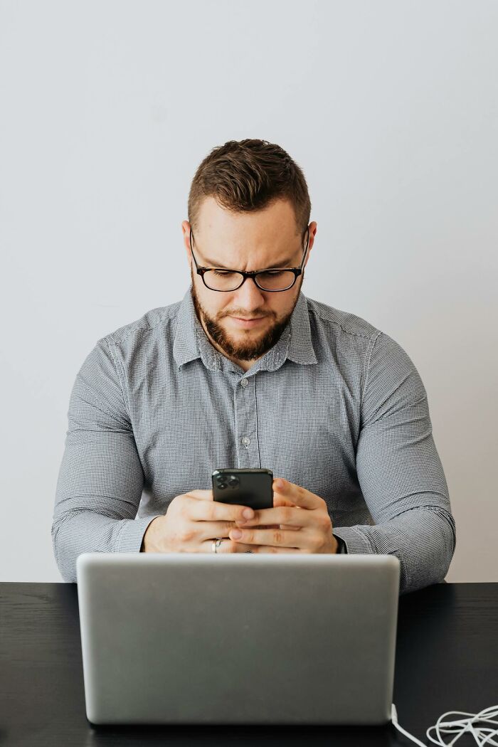 55 Employees Who Learned The Hard Way To Double-Check Before Hitting &lsquo;Reply All&rsquo;