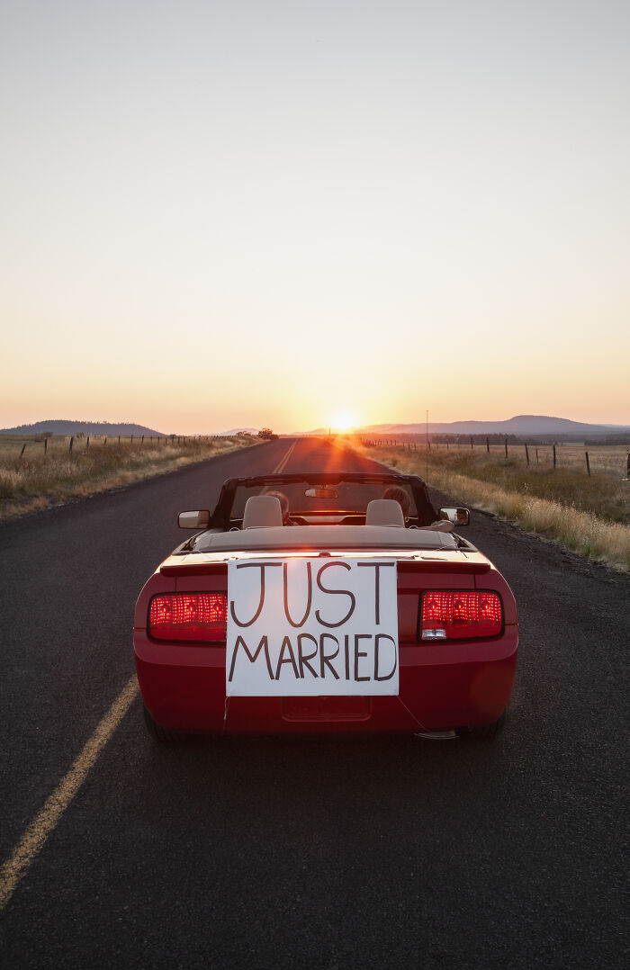 “She Slapped Me”: 57 Brides Who Turned Into Monsters On Their Special Day