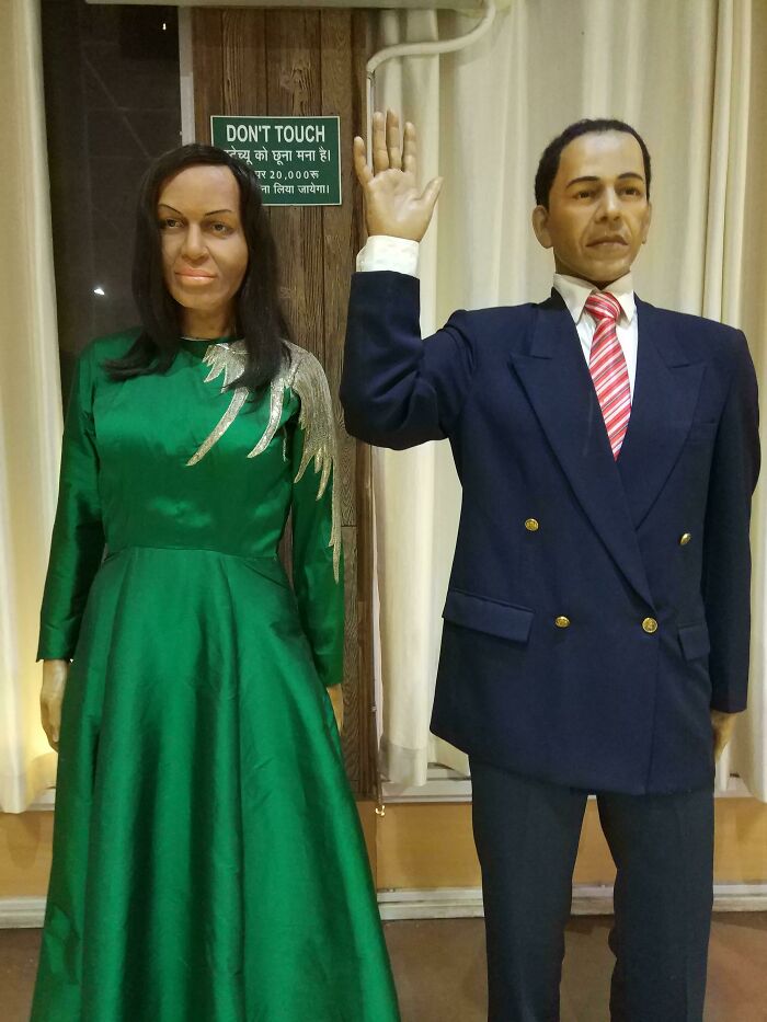 48 Celebrity Wax Figures From Sculptors Who Probably Have Never Seen A Famous Person Ever 48 Celebrity Wax Figures From Sculptors Who Probably Have Never Seen A Famous Person Ever