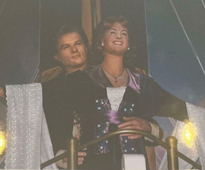 48 Celebrity Wax Figures From Sculptors Who Probably Have Never Seen A Famous Person Ever 48 Celebrity Wax Figures From Sculptors Who Probably Have Never Seen A Famous Person Ever