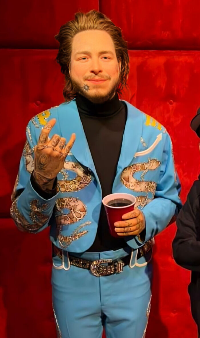 48 Celebrity Wax Figures From Sculptors Who Probably Have Never Seen A Famous Person Ever 48 Celebrity Wax Figures From Sculptors Who Probably Have Never Seen A Famous Person Ever