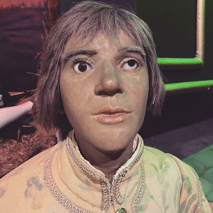 48 Celebrity Wax Figures From Sculptors Who Probably Have Never Seen A Famous Person Ever 48 Celebrity Wax Figures From Sculptors Who Probably Have Never Seen A Famous Person Ever