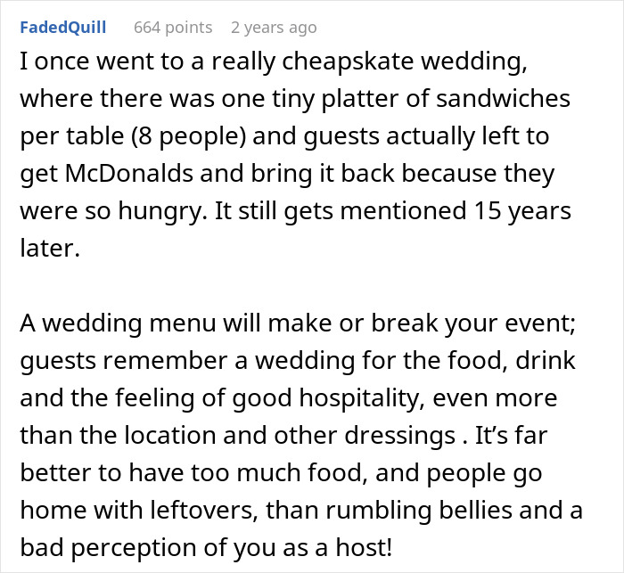 Couple Calls Their Wedding “Unique”, But Guests Say It Feels Like An Unorganized Weekend Getaway Couple Calls Their Wedding “Unique”, But Guests Say It Feels Like An Unorganized Weekend Getaway