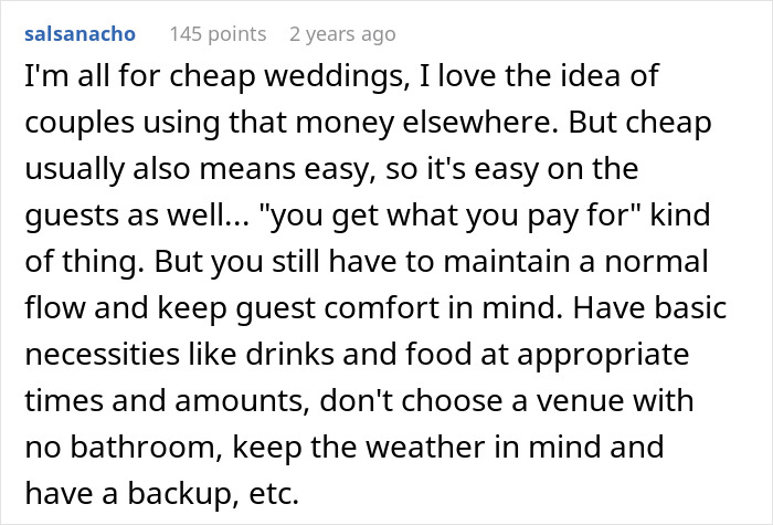Couple Calls Their Wedding “Unique”, But Guests Say It Feels Like An Unorganized Weekend Getaway Couple Calls Their Wedding “Unique”, But Guests Say It Feels Like An Unorganized Weekend Getaway