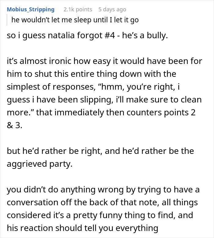Woman Finds Boyfriend’s Ex’s Warning Note Hidden In His House, Realizes She Might Be Right Woman Finds Boyfriend’s Ex’s Warning Note Hidden In His House, Realizes She Might Be Right