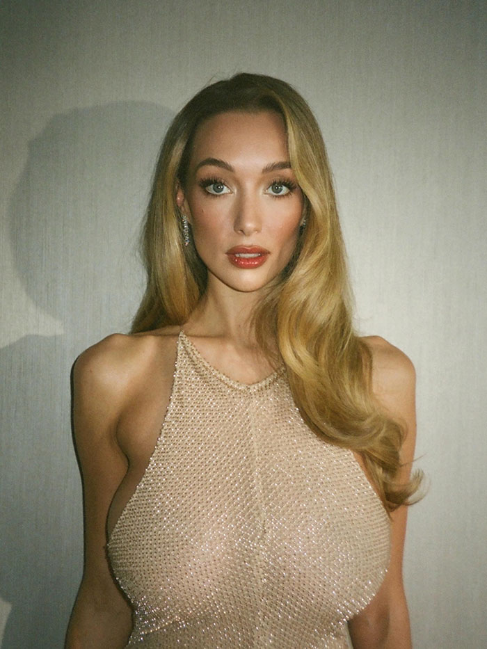 31-Year-Old British Model Branded “Most Beautiful Woman Alive” After Viral Moment At Miami Swim Week 31-Year-Old British Model Branded “Most Beautiful Woman Alive” After Viral Moment At Miami Swim Week