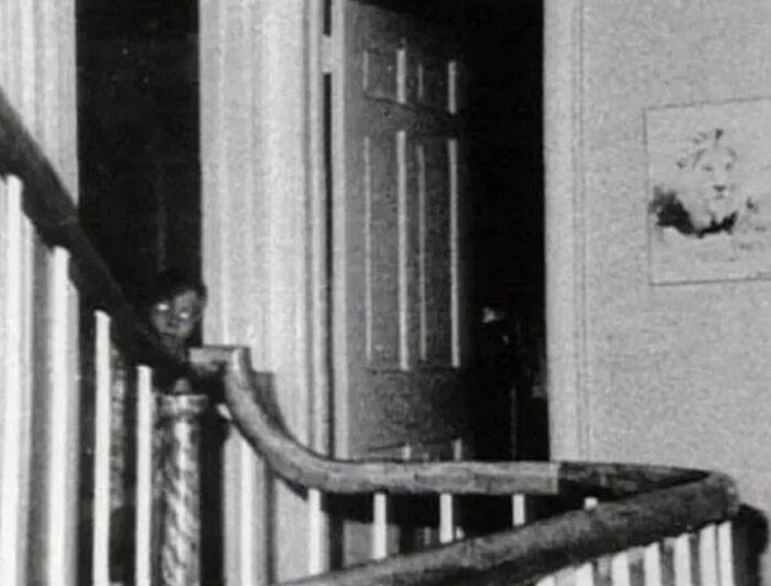 33 Creepy Photos That People Can’t Believe Someone Took 33 Creepy Photos That People Can’t Believe Someone Took