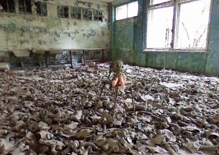 33 Creepy Photos That People Can’t Believe Someone Took 33 Creepy Photos That People Can’t Believe Someone Took
