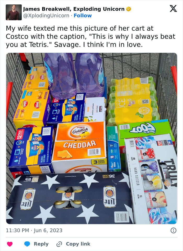 83 Hilarious Tweets From People Who Love Shopping At Costco