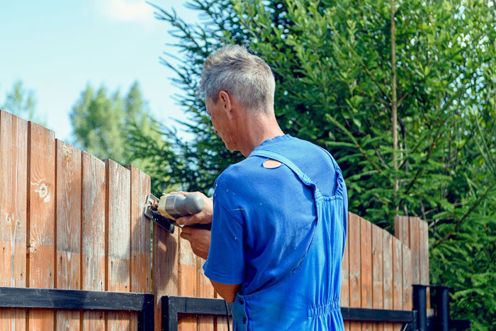 Couple Spark A Conflict By Letting Kids Destroy Neighbor’s Fence, Act Surprised When They’re Sued