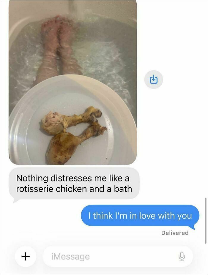 59 Screenshots So Bizarre And Funny, They Deserve Their Own Hall Of Fame (New Pics)