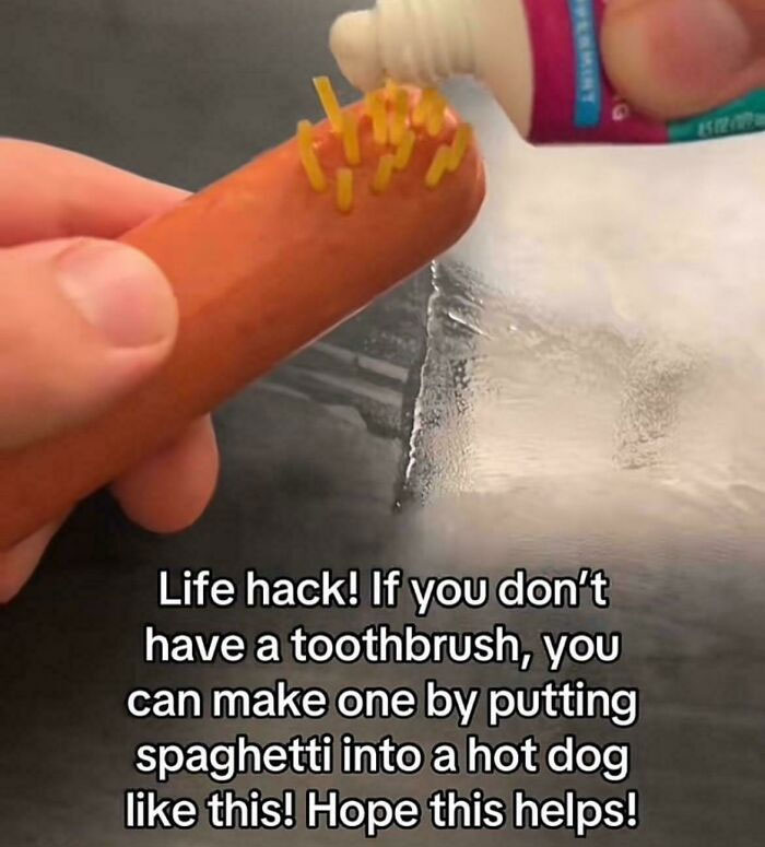 59 Screenshots So Bizarre And Funny, They Deserve Their Own Hall Of Fame (New Pics)