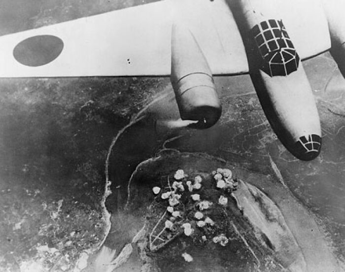 74 Interesting, Fascinating, And Funny Moments From History You Won&rsquo;t Find In Textbooks