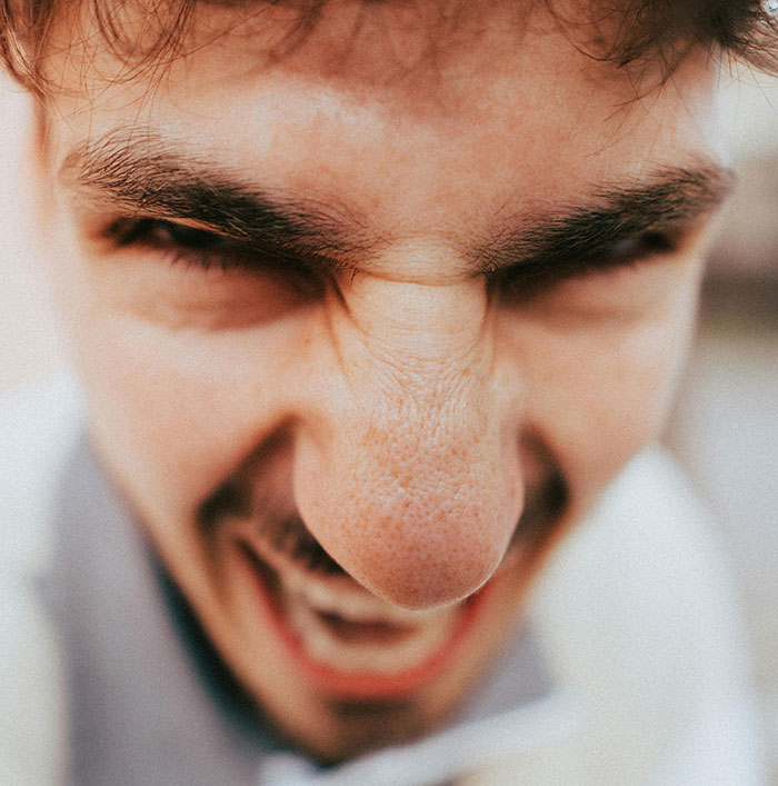 28 Red Flags Women Missed And Only Acknowledged Them After The Wedding