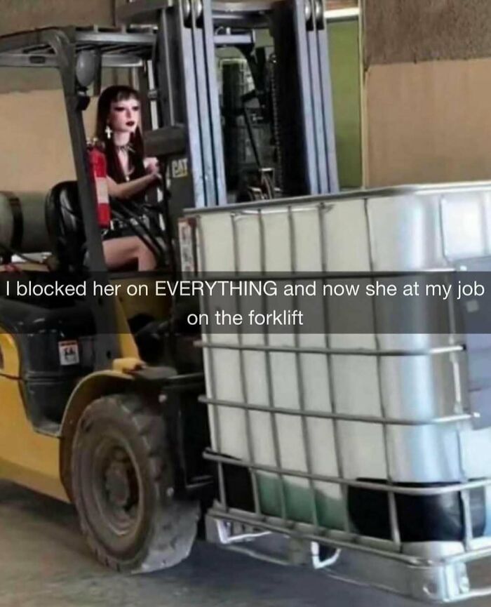 Thousands Of People Love This Page&rsquo;s Random Sense Of Humor, Here Are 99 Of Its Best Posts