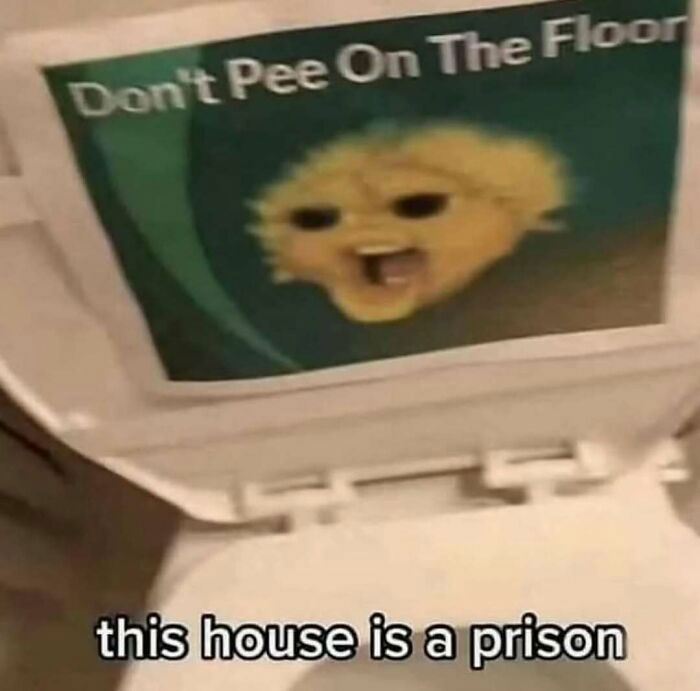 Thousands Of People Love This Page&rsquo;s Random Sense Of Humor, Here Are 99 Of Its Best Posts