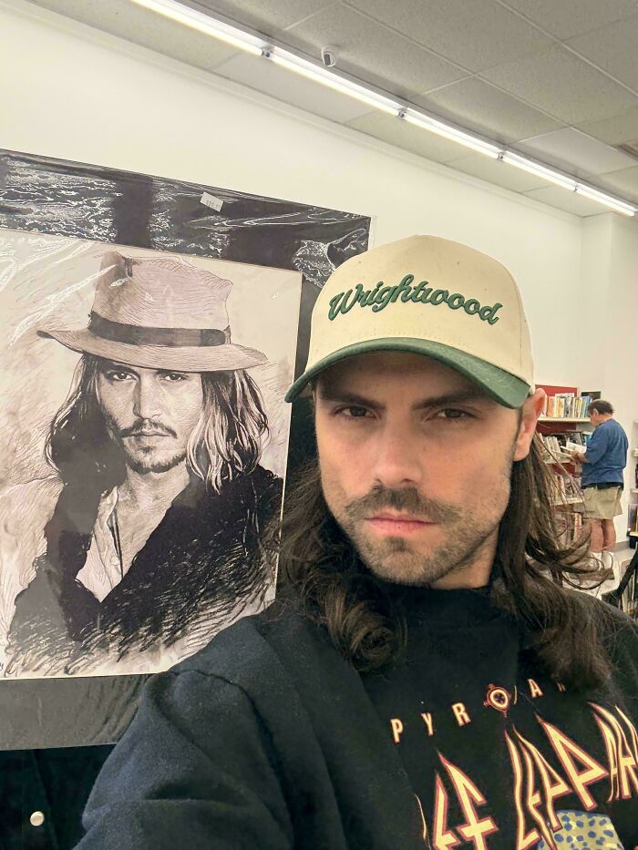 55 Funny, Bizarre And Actually Amazing Goodwill Finds That Prove Thrifting Is Never Boring (New Pics)