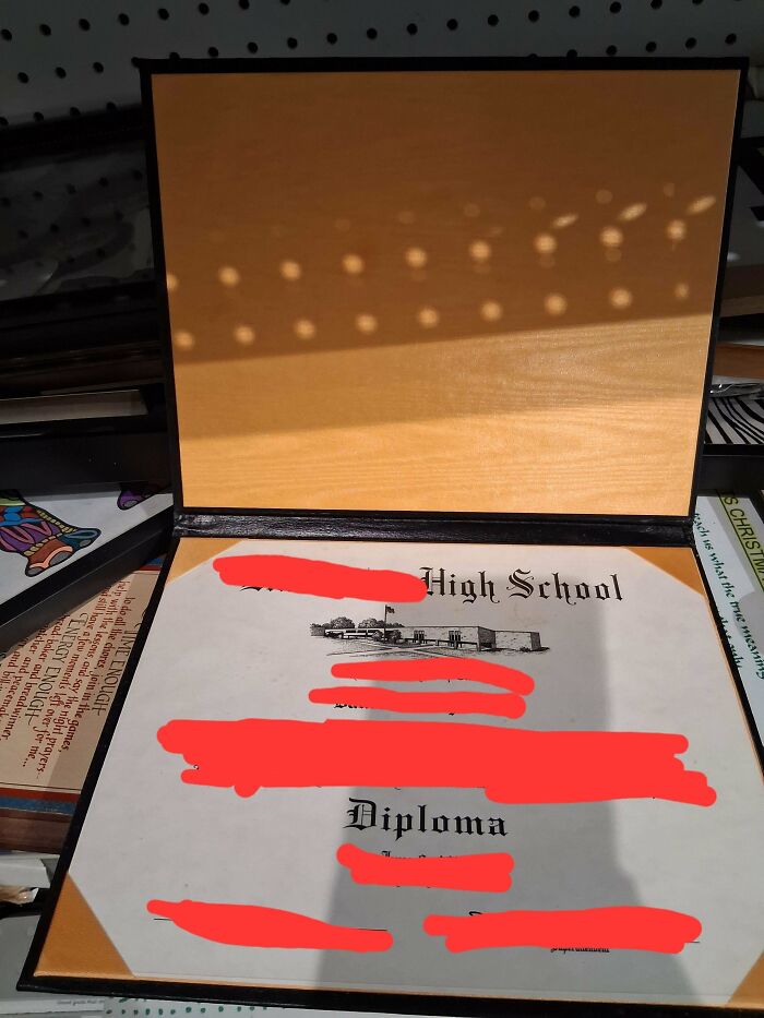 55 Funny, Bizarre And Actually Amazing Goodwill Finds That Prove Thrifting Is Never Boring (New Pics)
