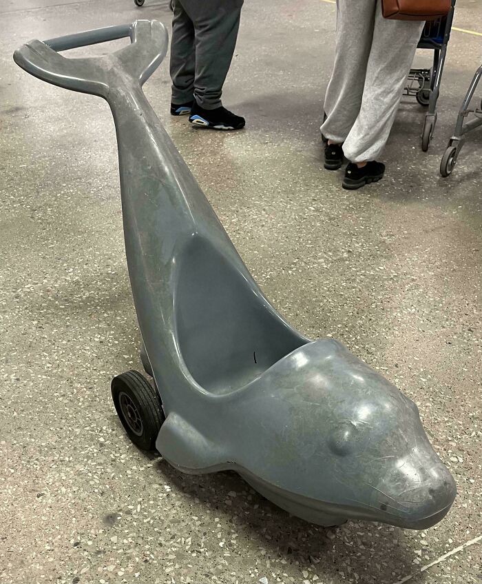 55 Funny, Bizarre And Actually Amazing Goodwill Finds That Prove Thrifting Is Never Boring (New Pics)